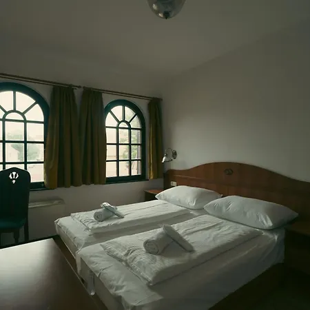 Bed & Breakfast Revkapu Panzio Mohács