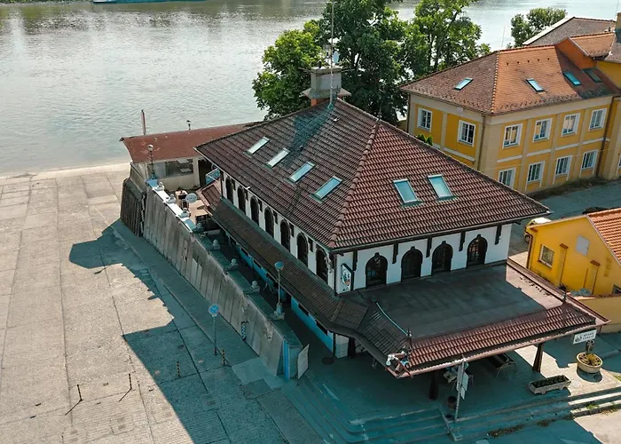Révkapu Panzió 3* Mohács